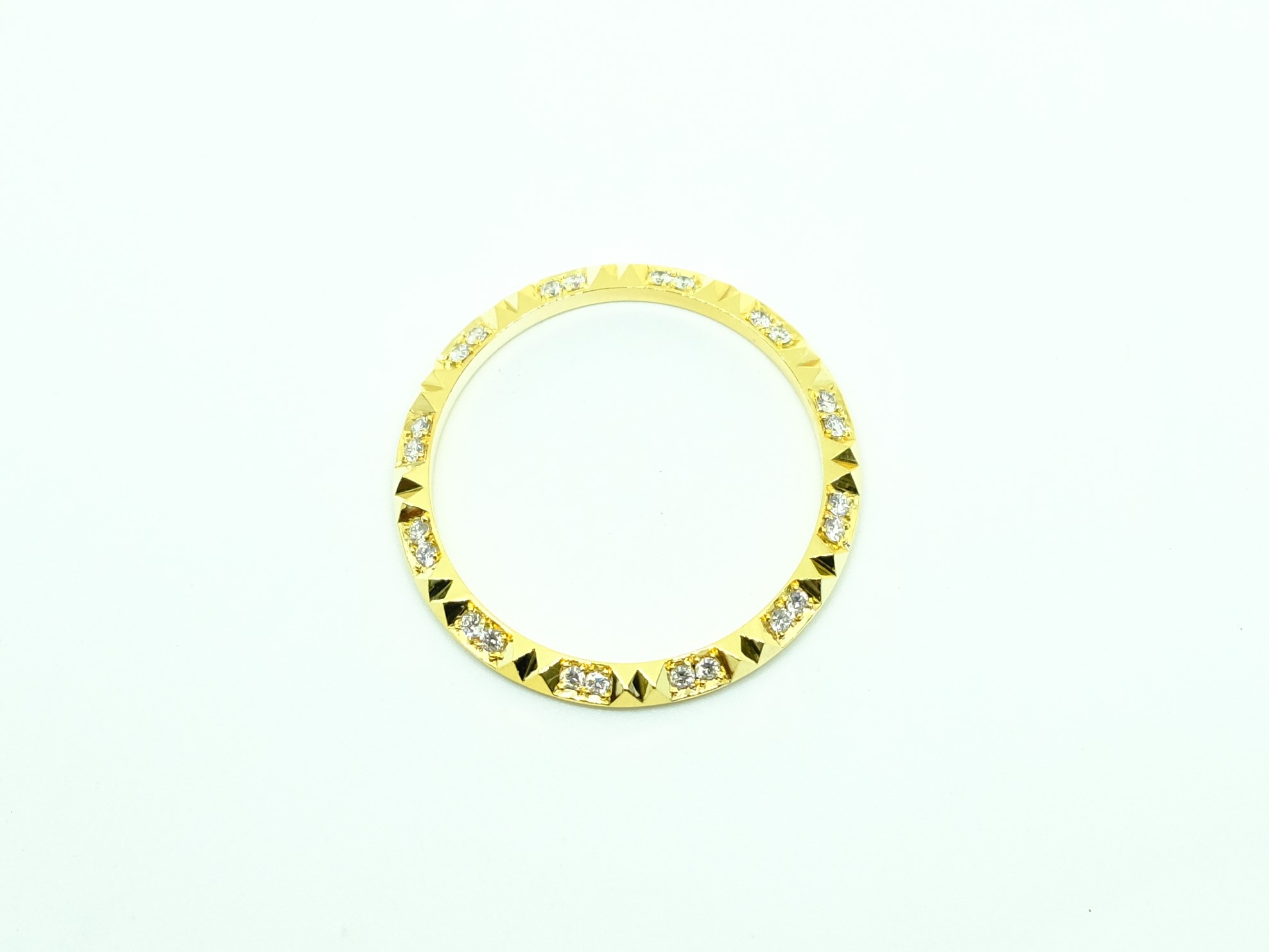 18K YG BOY DIA WATCH BEZEL