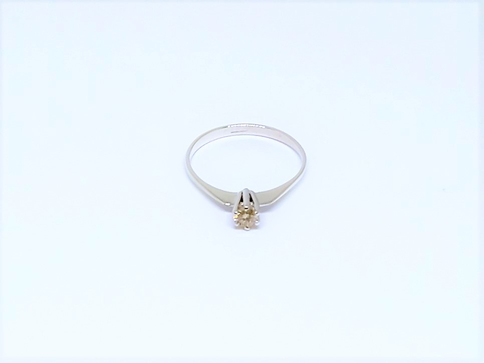 18K WG Diamond Ring