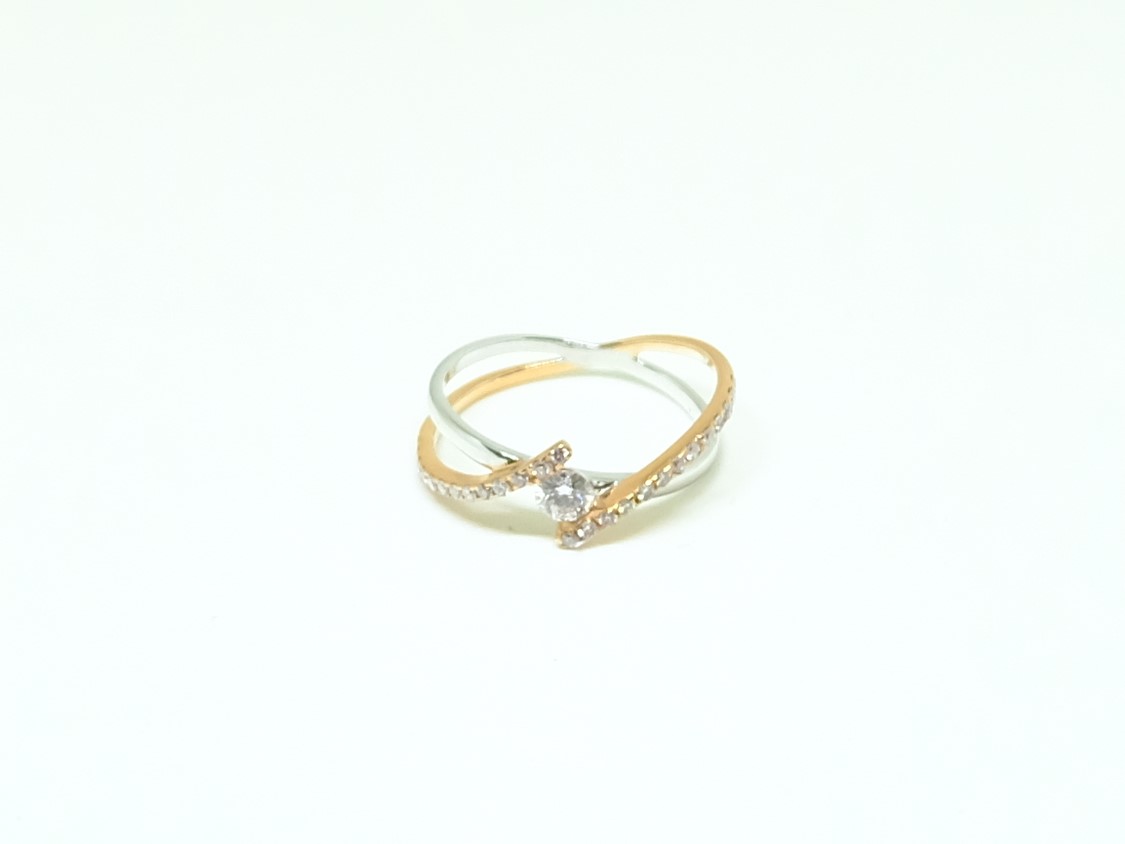 18K RG/WG Diamond Ring