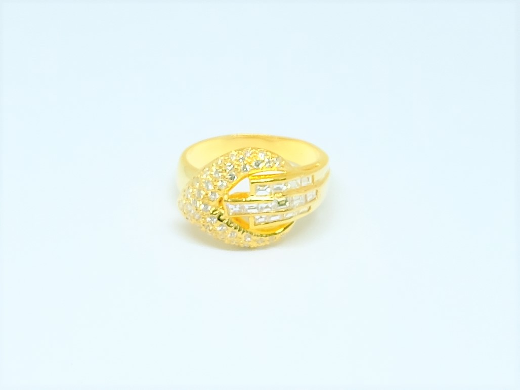 20K YG Diamond Ring
