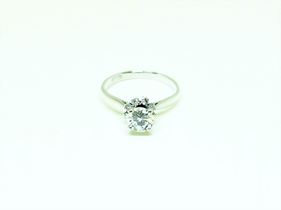 PT900 WG DIAMOND RING
