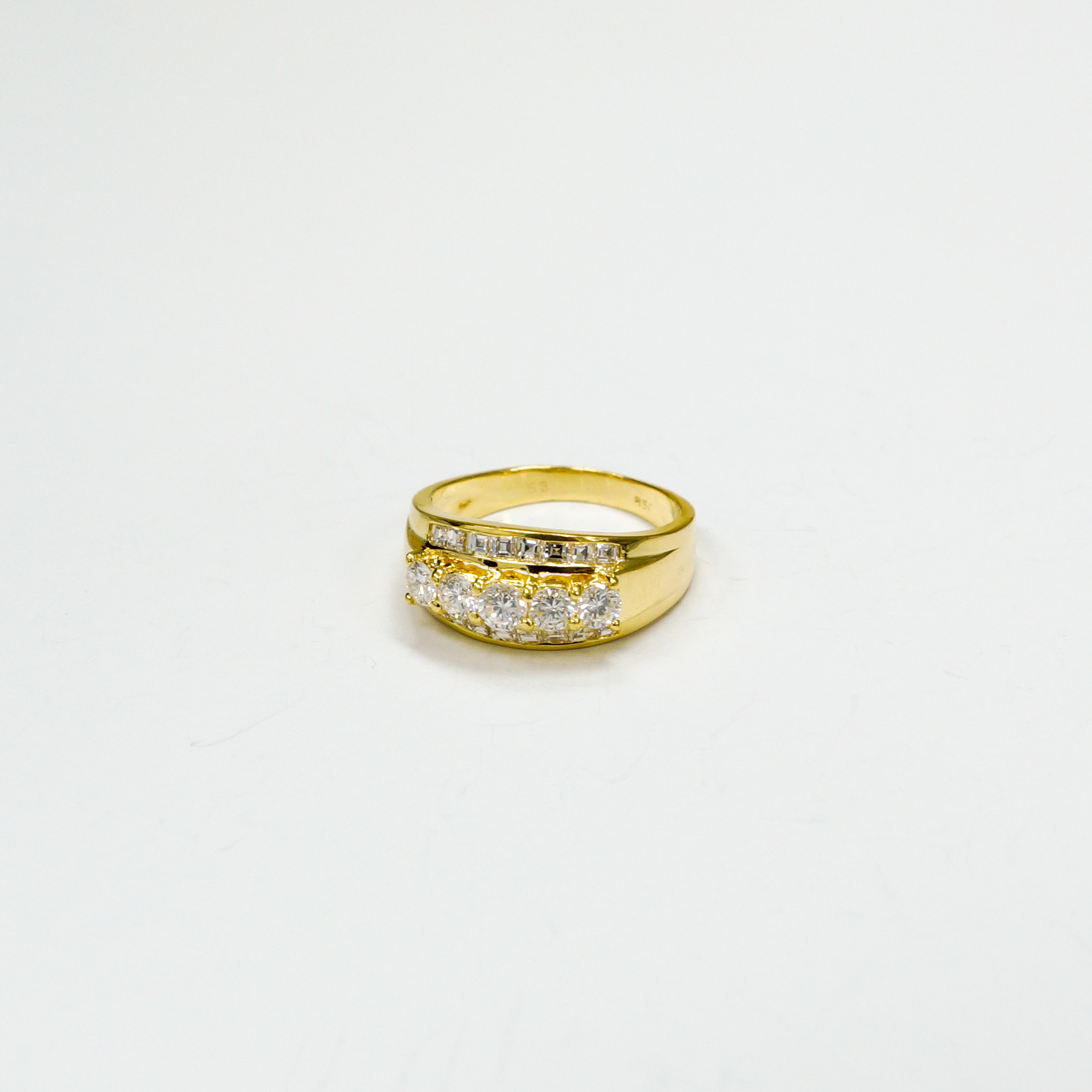 20K YG DIAMOND RING