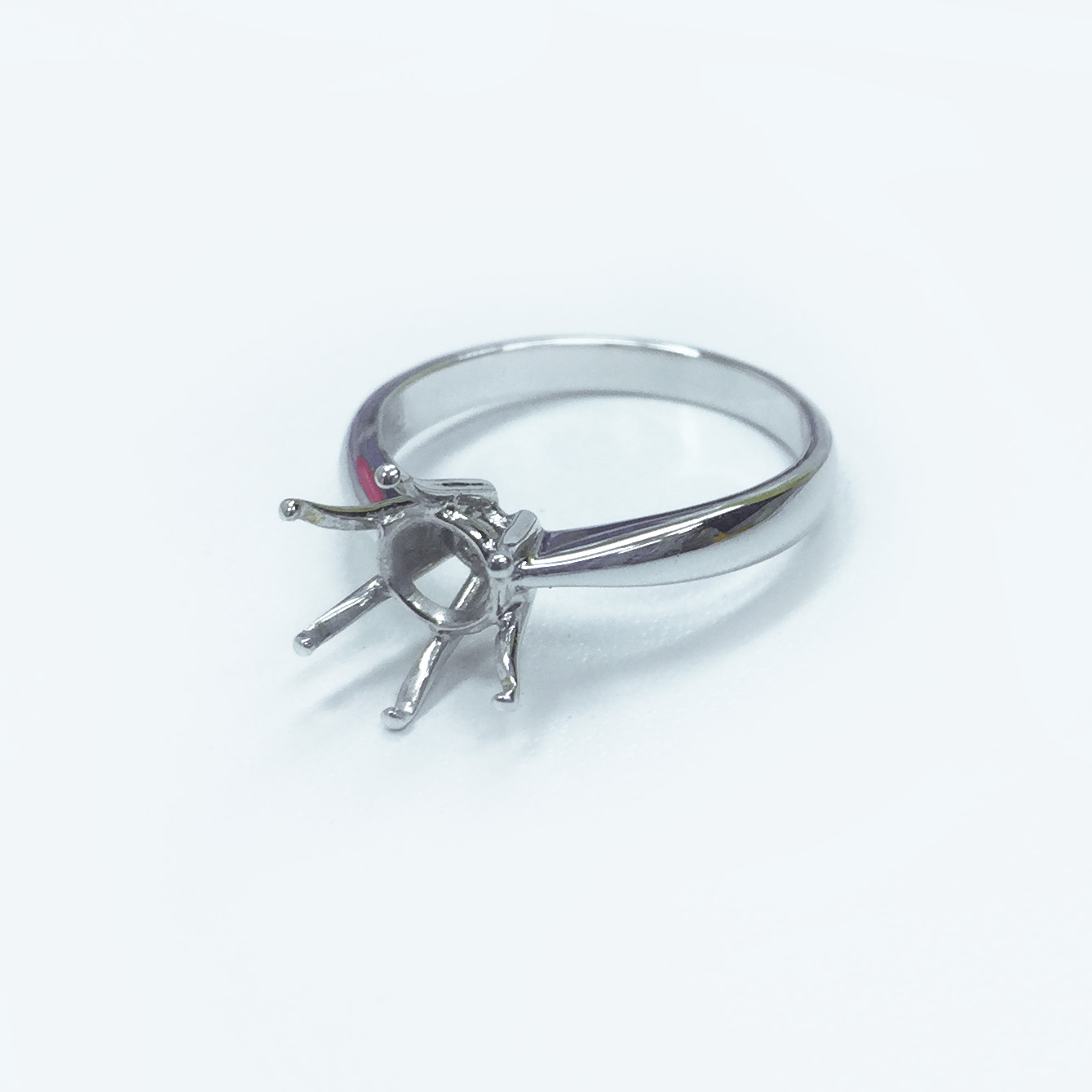 18K WG 6CLAWS RING CASING