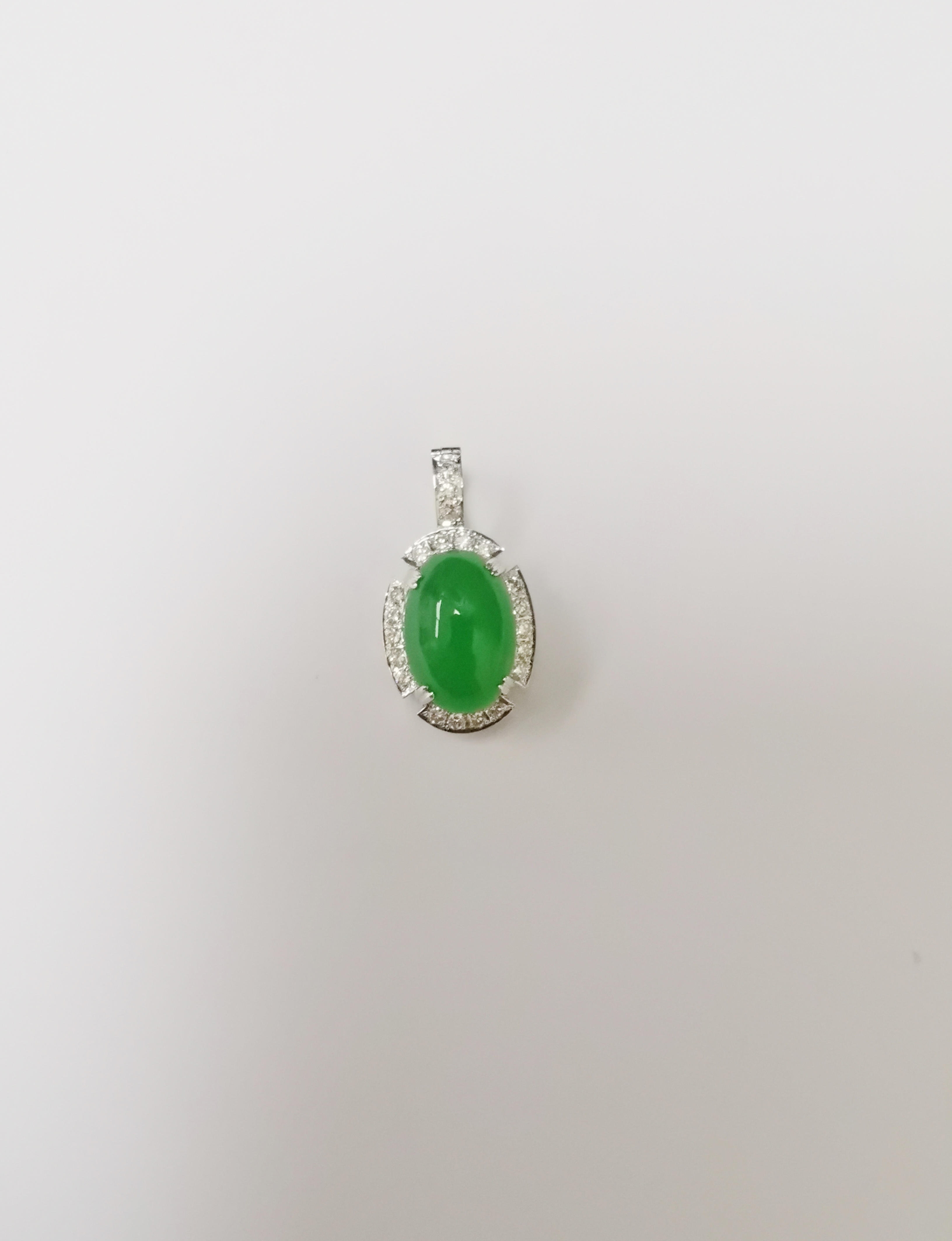 14K WG JADE AND DIA PENDANT ESTIMATED D21-0.21CT