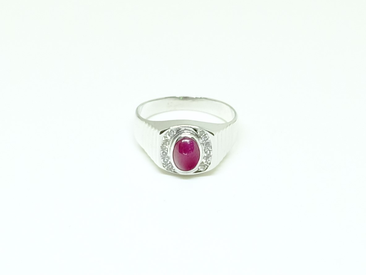 18K WG Diamond & Ruby Ring